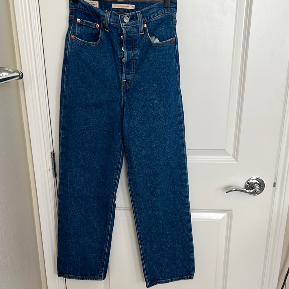 Levi’s ribcage Classic Blue Denim Jeans